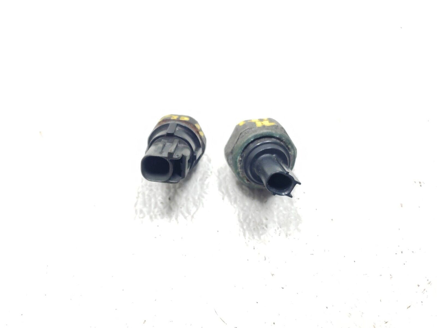 11 12 13 14 15 Honda Cr-z Engine Oil Pressure Sensor 2pcs OEM