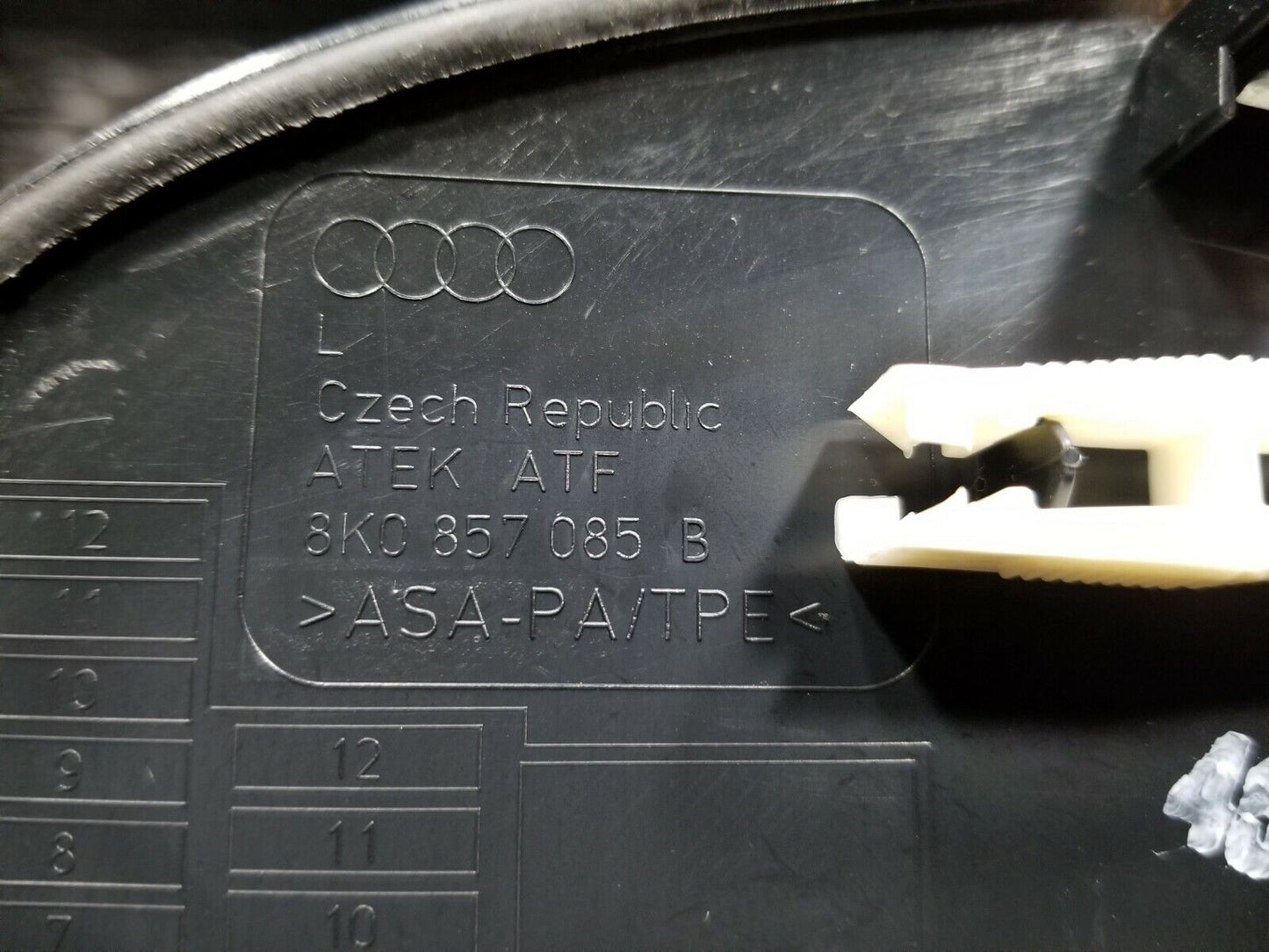2013 2014 2015 2016 Audi A4 Dash End Cap Cover Trim Left Driver Side OEM