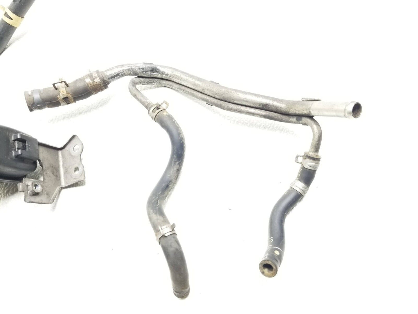 05 06 07 08 Acura Rl Pcv Valve W/ Hose Pipe 3.5l OEM