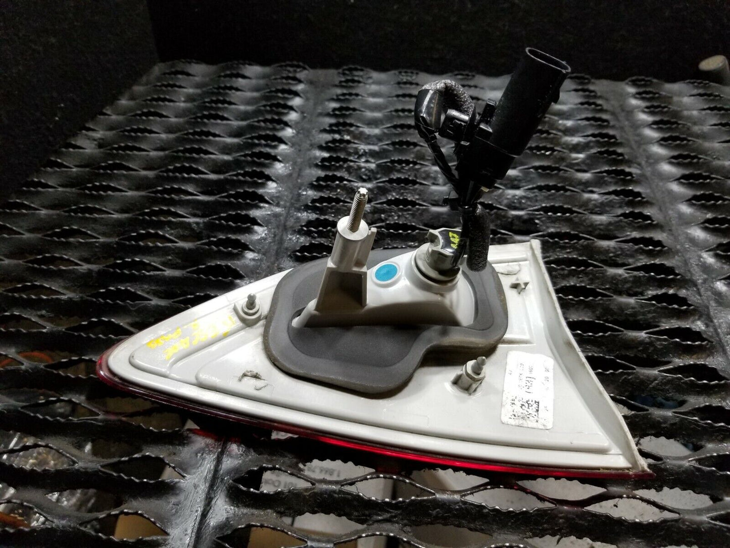 13 14 15 16 Ford Escape Right Passenger Side Inner Tail Light OEM 83k