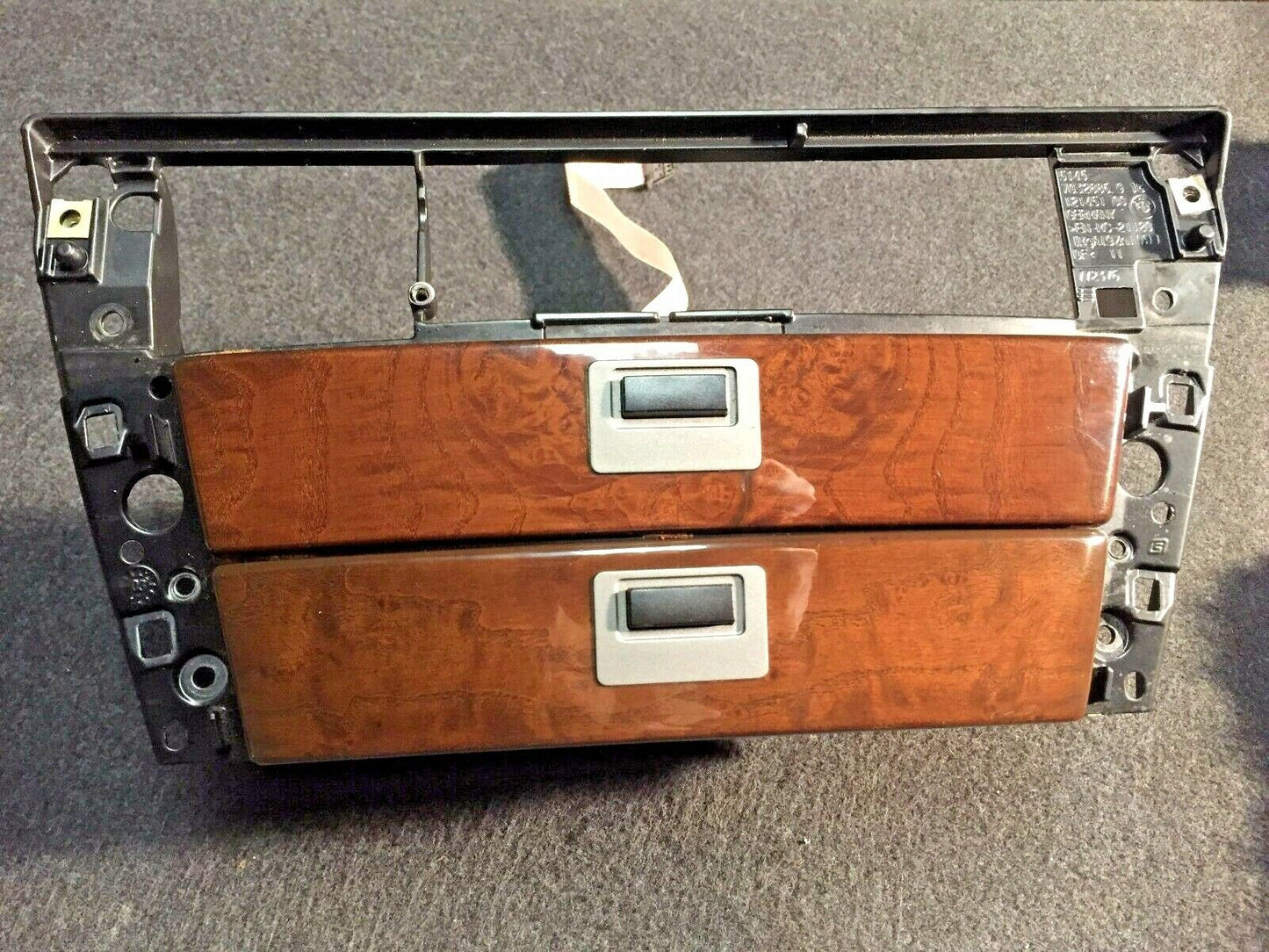 02 03 04 05 BMW 745i E65 Dash Wood Wooden Trim Storage Ash Center OEM 7032886