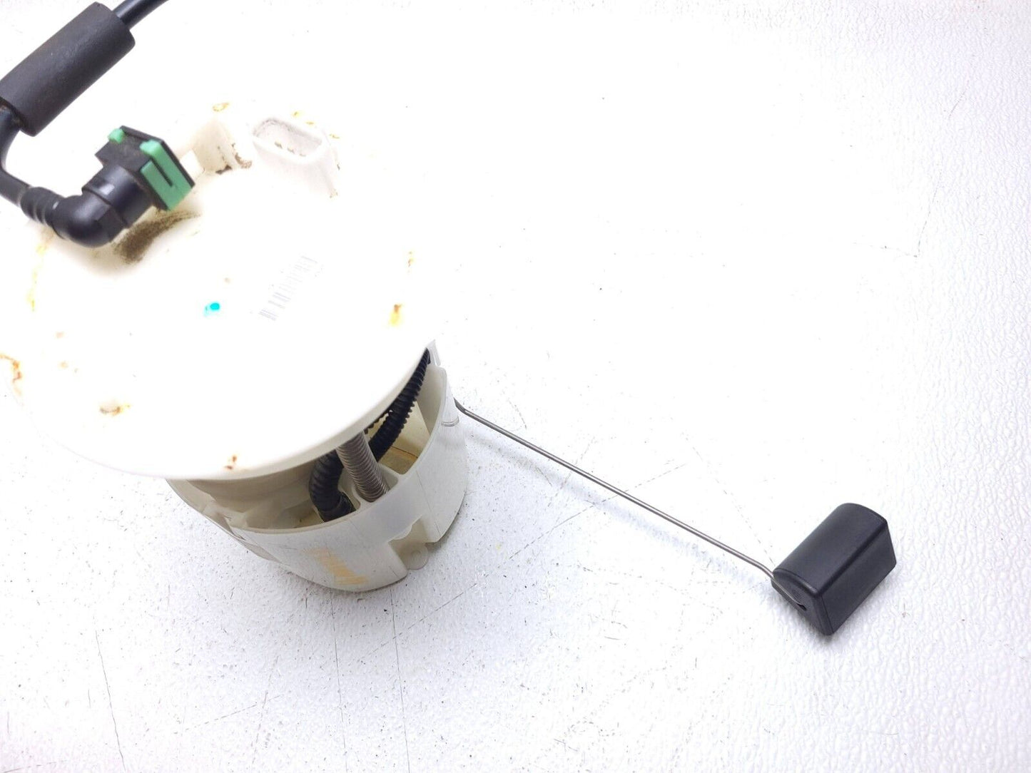 2014 - 2017 Mazda 6 Gas Fuel Pump 292100-0380 OEM