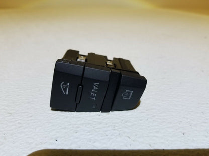 13 14 15  Audi Q7 Glove Box / Valet / Lcd Power Switch OEM 87k Miles