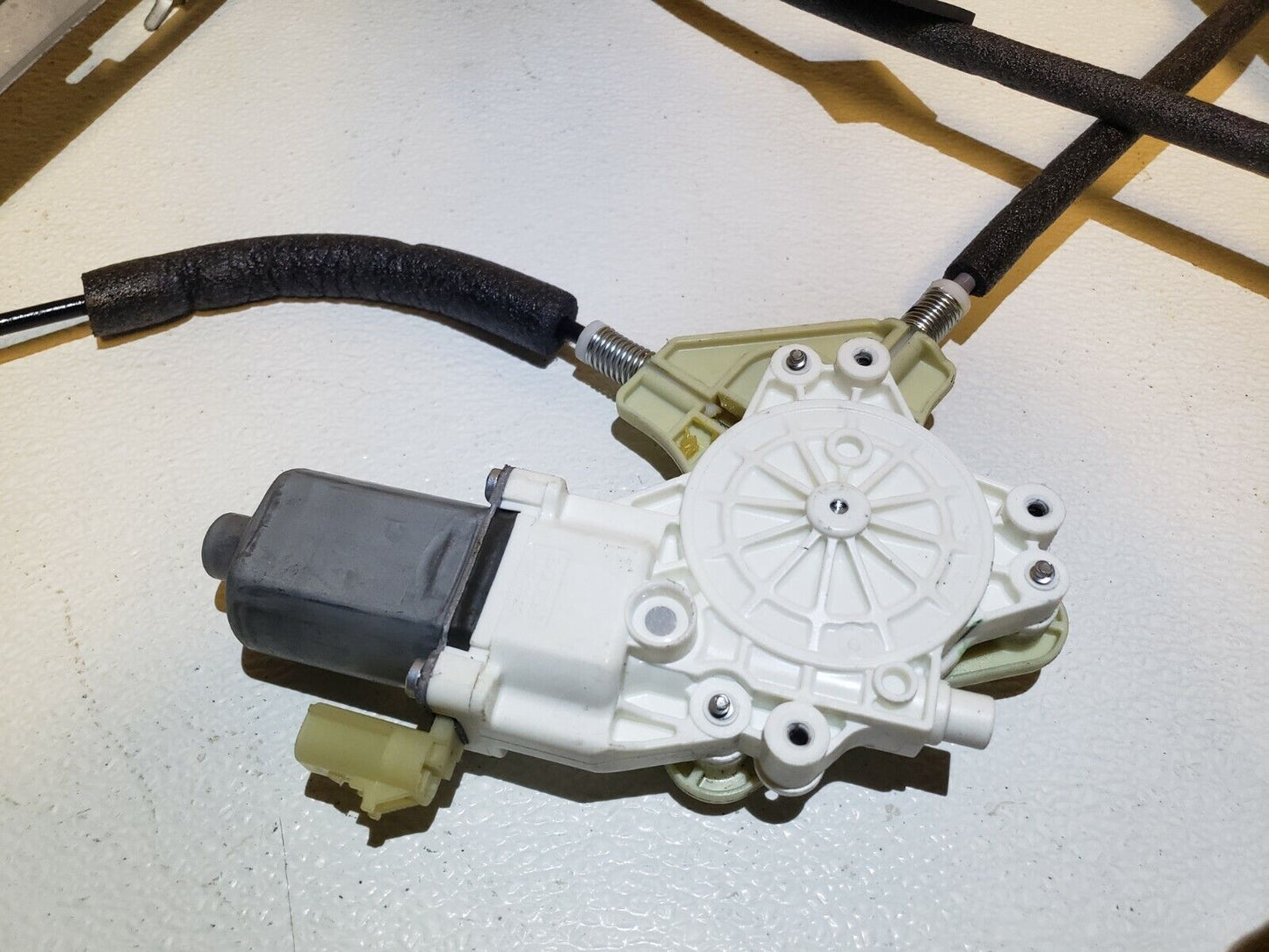 12 13 14 15 16 Jeep Patriot Front Left Driver Window Regulator Motor OEM 54k