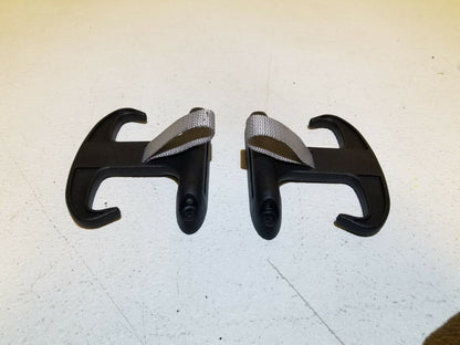 06 07 08 Audi A4 Trunk Cargo Hook Hanger 2pcs OEM 85k