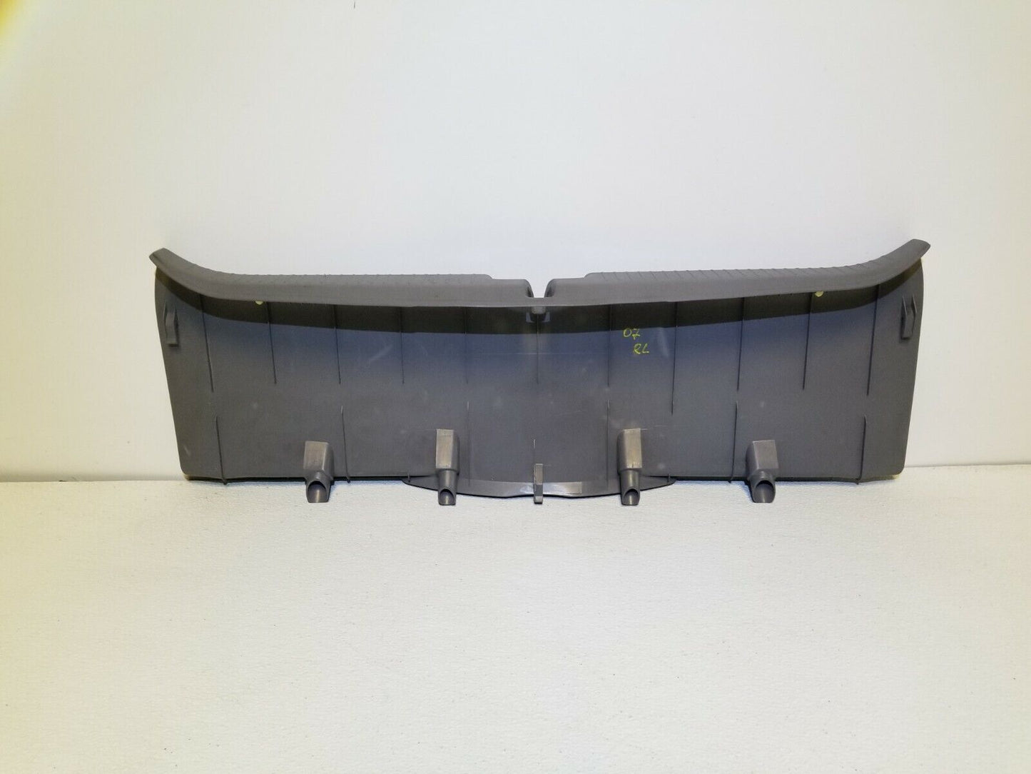 06 07 08 Acura Rl Rear Trunk Latch Lock Cover Panel Lining Trim 84640-sja OEM