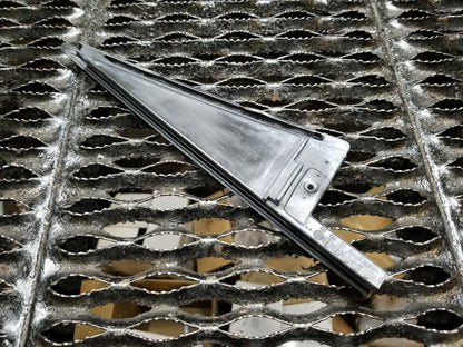 11 12 13 Kia Soul Right Passenger Side Rear Door B Pillar Trim Molding OEM