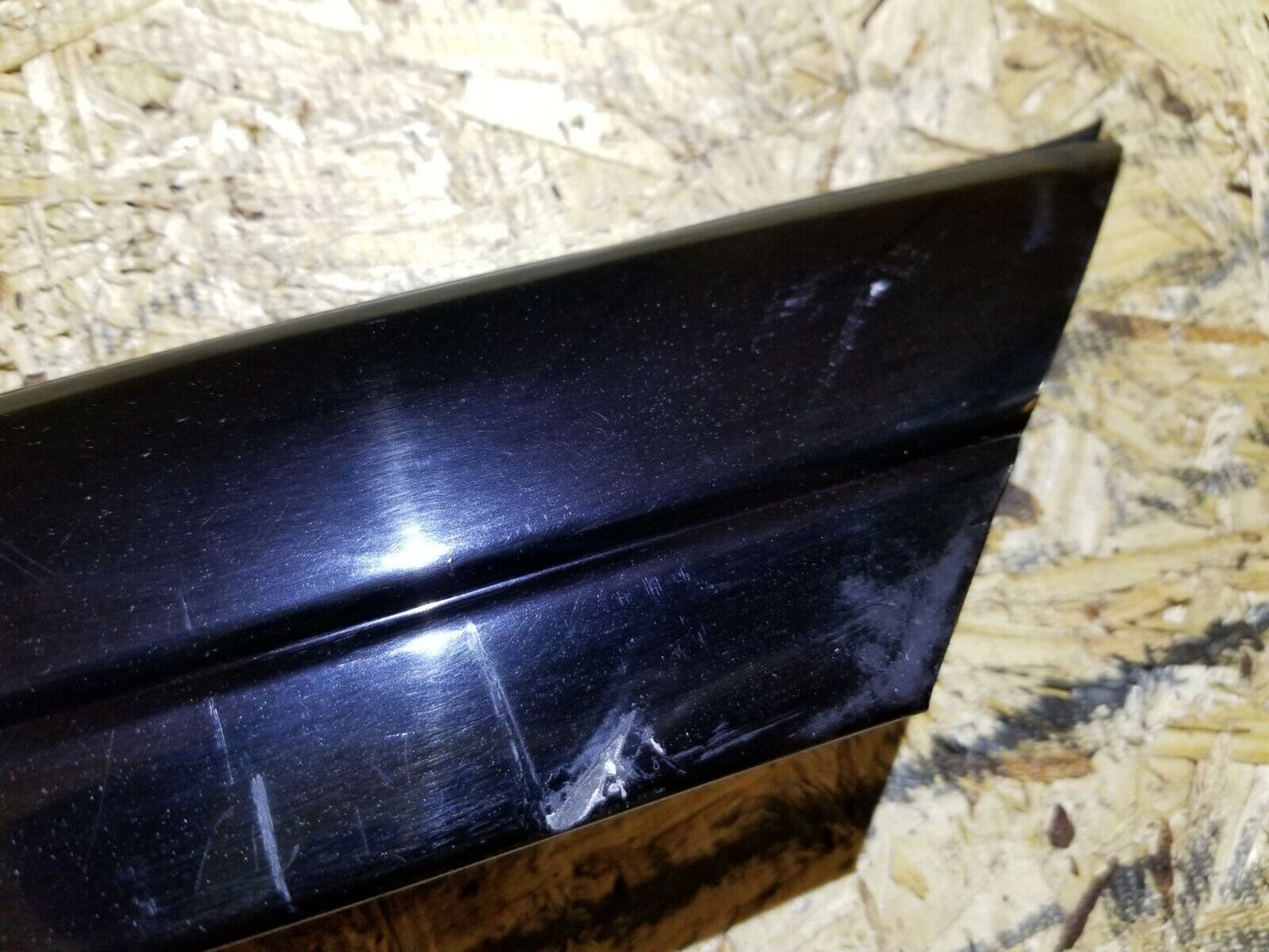 04 05 06 Chrysler Sebring Convertible Passenger Rear Belt Molding Sill OEM