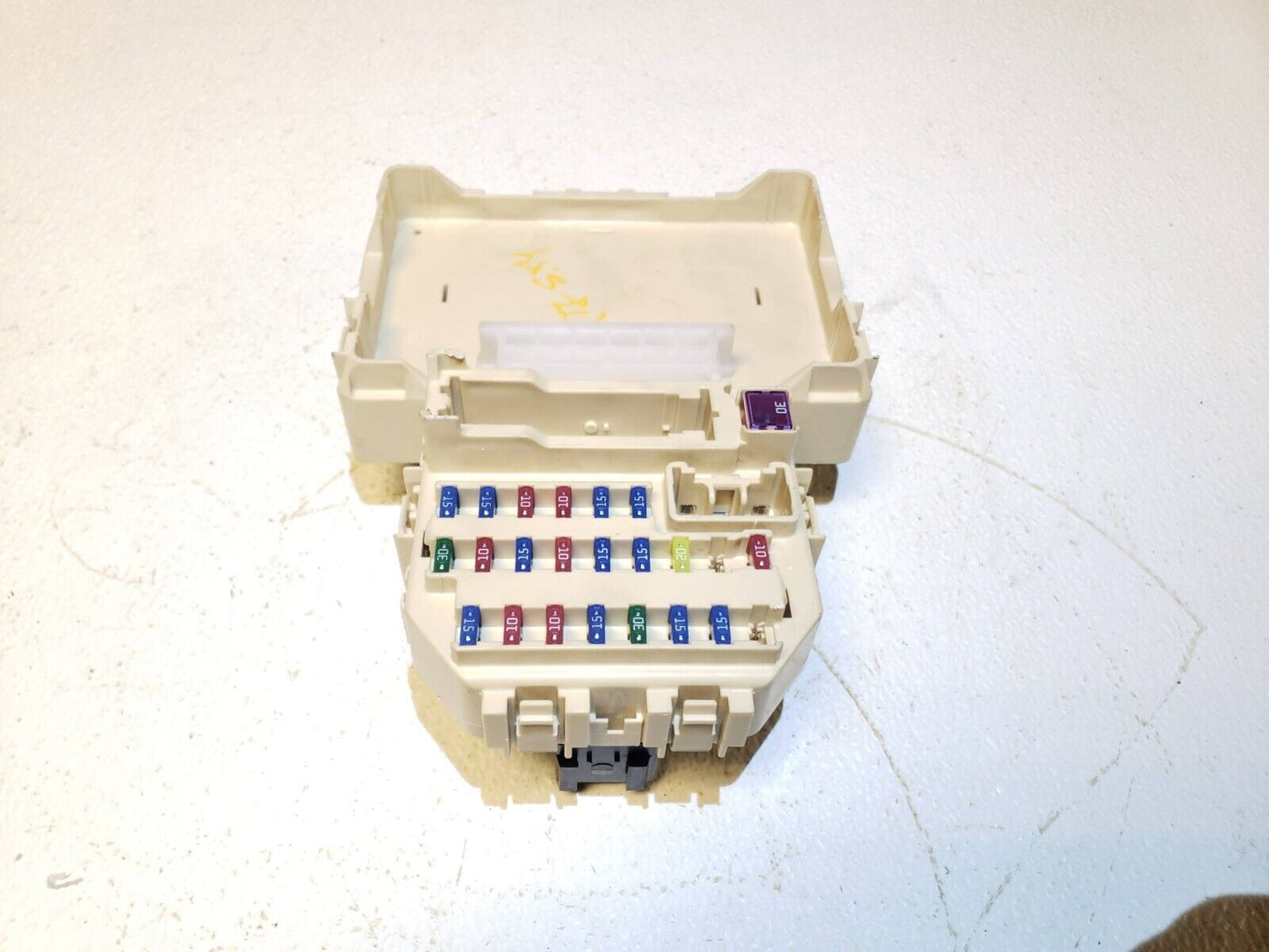 2007 - 2013 Suzuki SX4 Fuse Box OEM