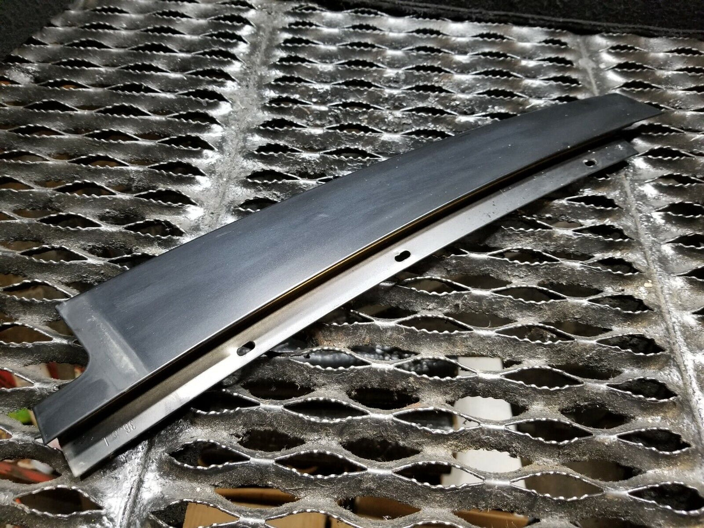 06 07 08 09 10 BMW 528i E60 Rear Left Driver Side Door B Pillar Trim Molding OEM