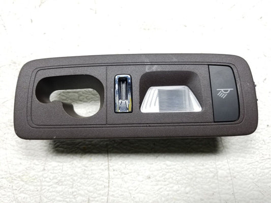 2011 - 2014 Porsche Cayenne Rear Right Pass Side Interior Dome Light Lamp OEM