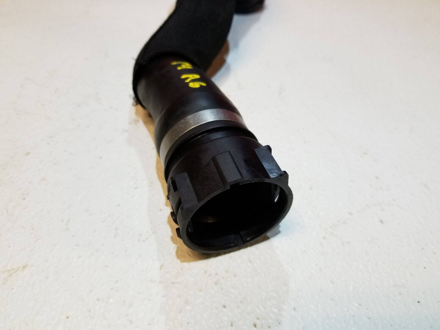 12 13 14 15 Audi A6 3.0t Radiator Coolant Water Hose Line Pipe 4g0121049q  OEM