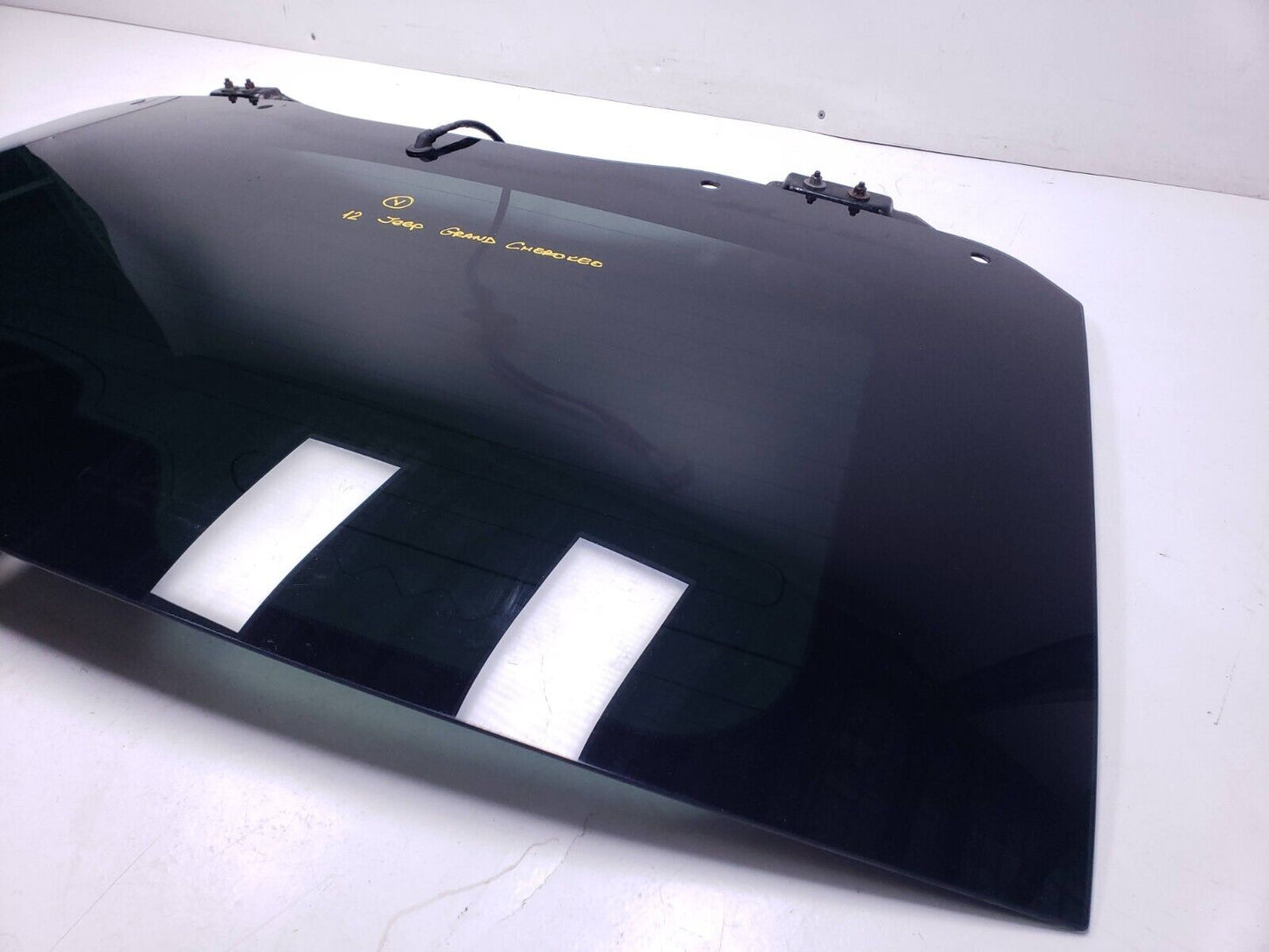 11 12 13 Jeep Grand Cherokee Rear Back Windshield Window Glass OEM