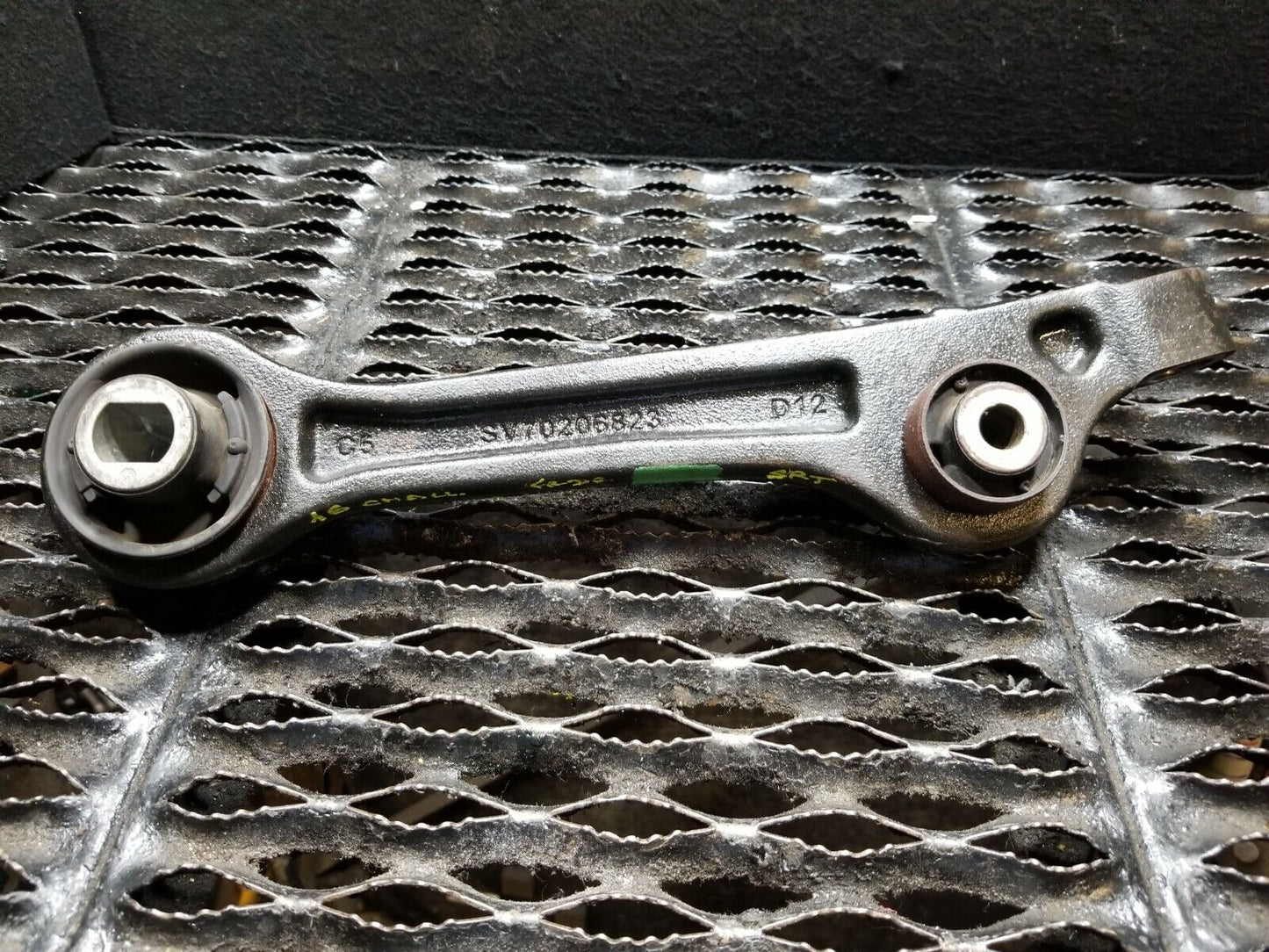 16 17 Dodge Challenger SRT Front Left Driver Side Lower Control Arm OEM 12k