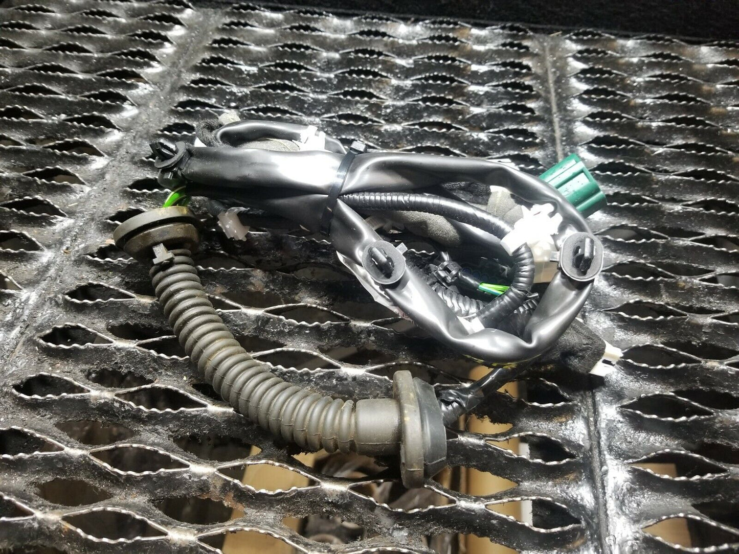 16 17 18 19 Nissan Rogue Rear Door Wire Harness Right Passenger Side OEM