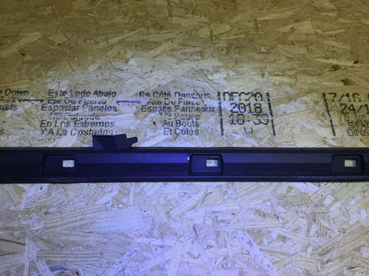 14 15 16 Subaru Forester Rocker Panel Skirt Molding Passenger Side OEM D35