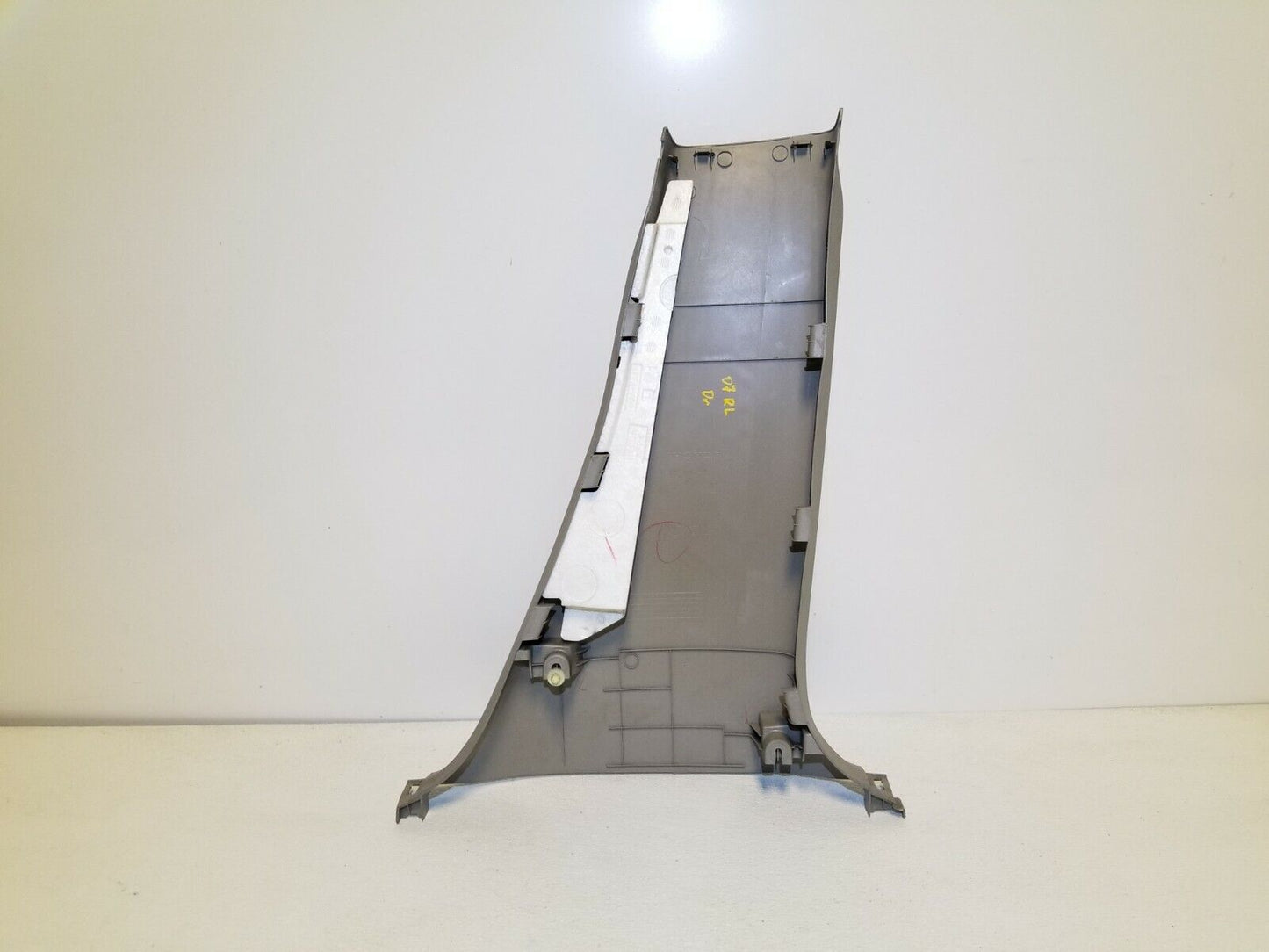 06 07 08 Acura Rl Center Left Driver Side B Pillar Lower Trim Panel OEM