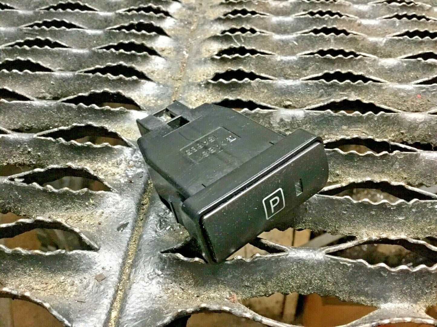 04 05 06 07 08 09 Toyota Prius Parking Brake Switch Button  OEM