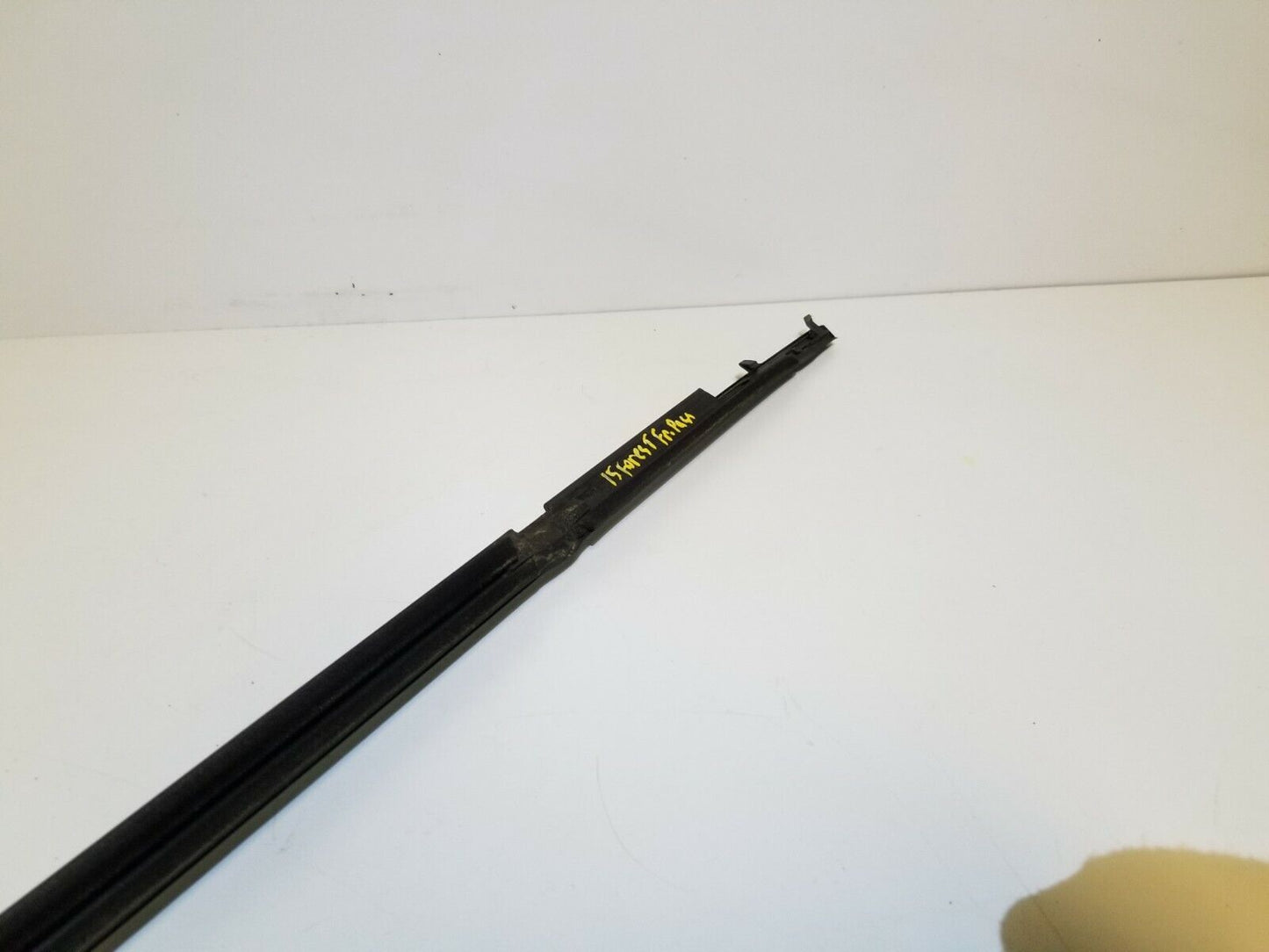 14 15 16 Subaru Forester Front Right Pass Door Window Belt Seal Molding OEM