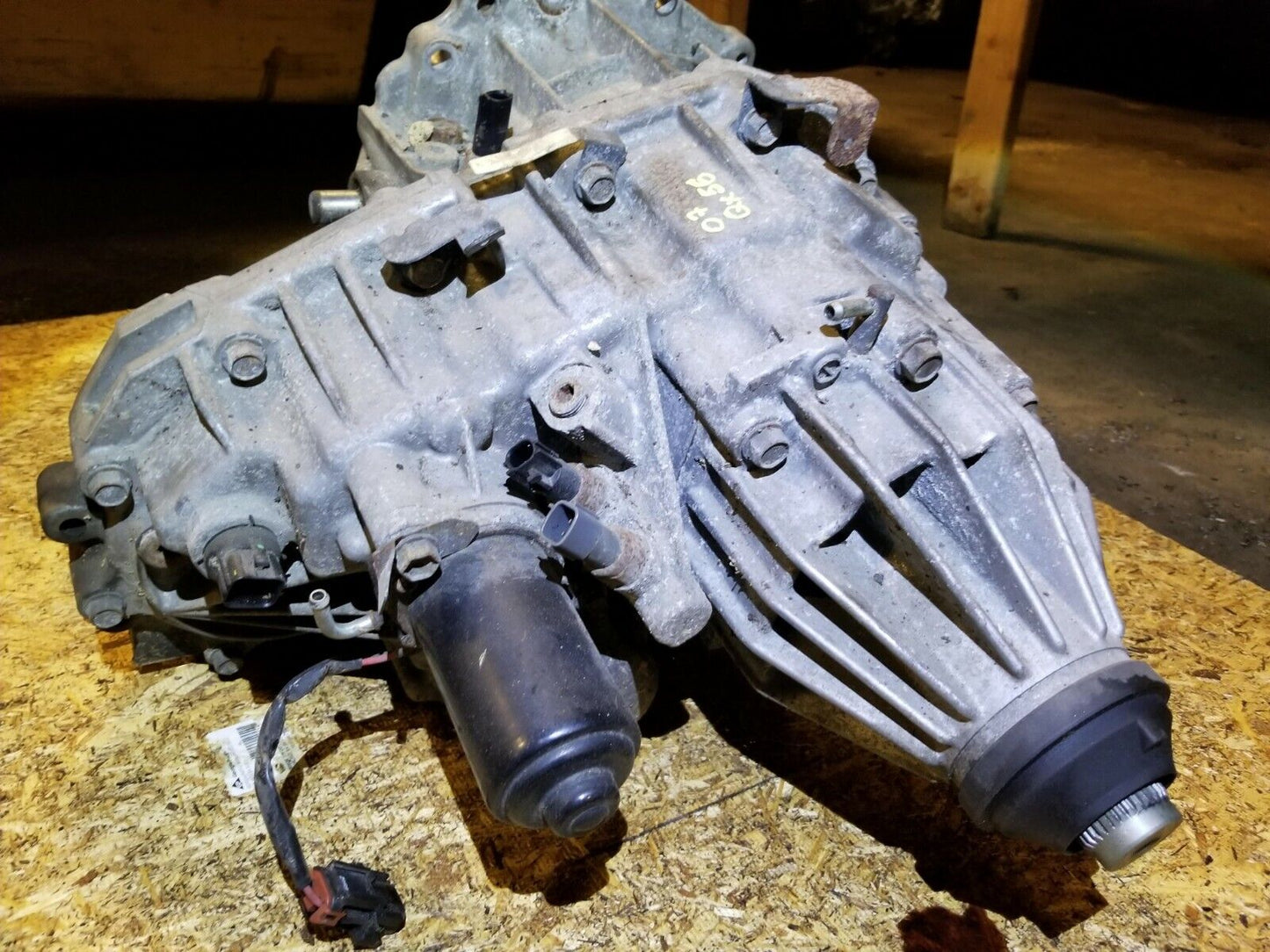 04 05 06 07 Infiniti QX56 Transfer Case OEM