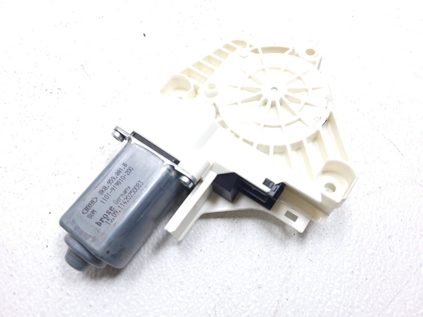 12 13 14 15 16 17 Audi A7 Door Window Motor Front Left Driver Side OEM