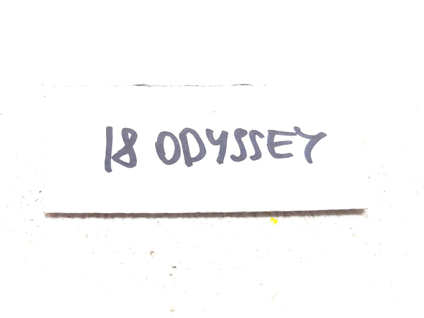 18 19 20 21 22 Honda Odyssey Wiper Arm Bolt Cap 2pcs OEM