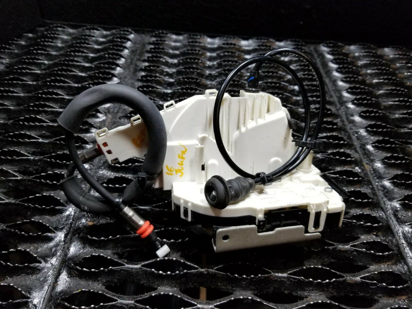 12 13 14 15 16 Dodge Journey Rear Left Driver Door Lock Actuator OEM 54k