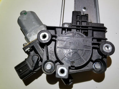 13 14 15 Subaru Xv Crosstrek Front Right Pass Window Regulator Motor OEM 86k