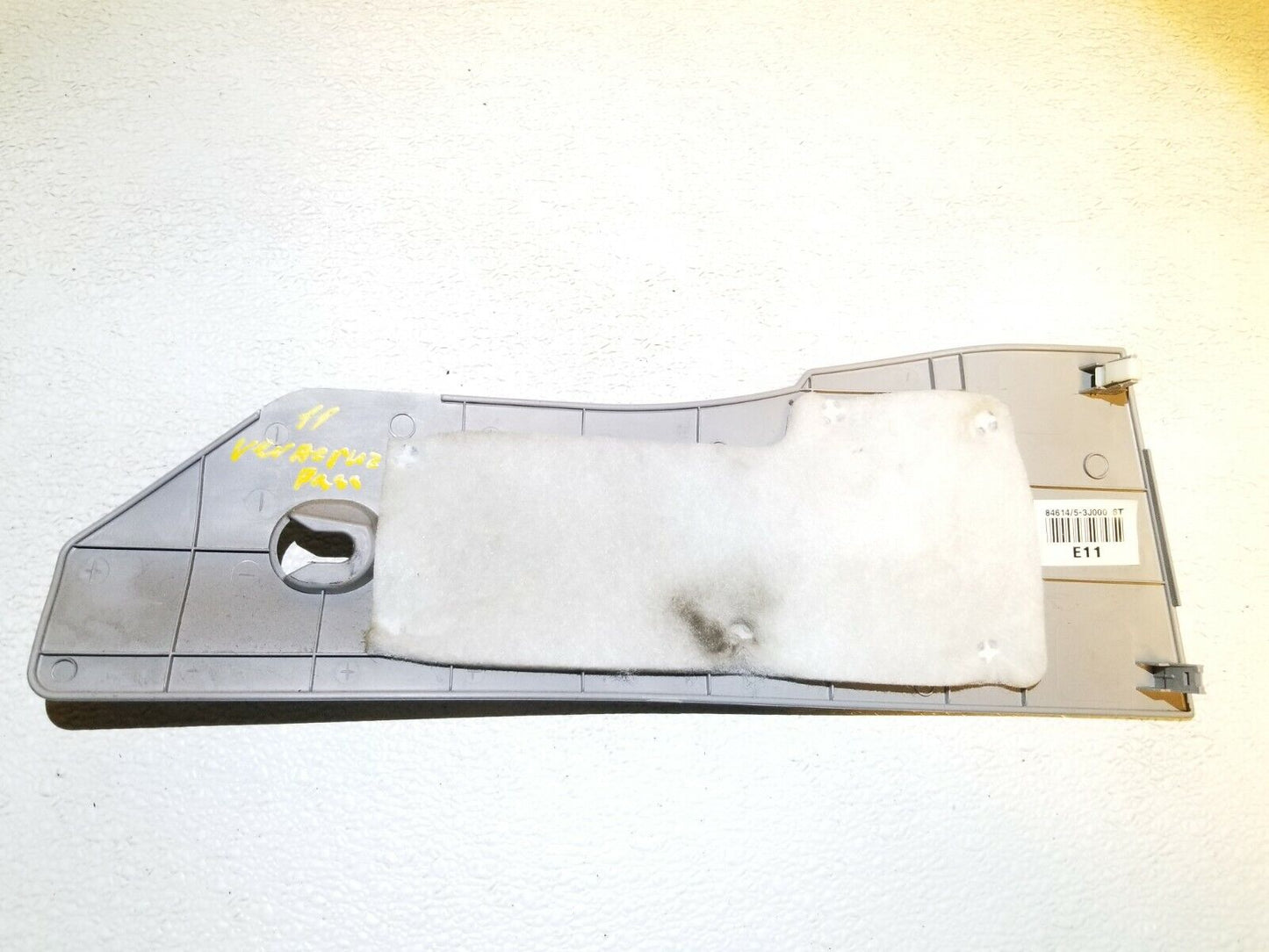 07 08 09 10 11 12 Hyundai Veracruz Console Trim Panel Right Pass Side OEM