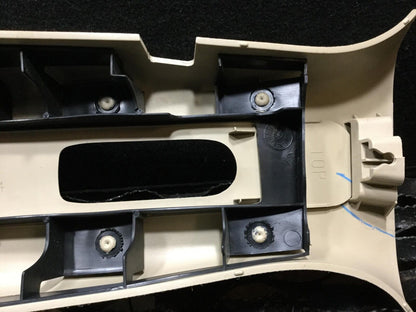 07 08 09 Suzuki Vitara Xl-7 Xl7 Right Pass Upper B Pillar Seat Belt Cover OEM