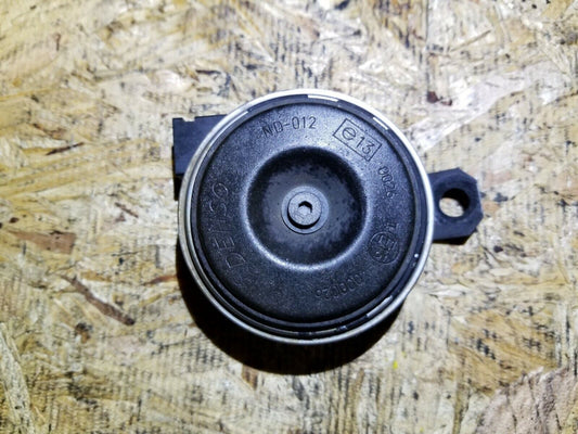 08 09 10 Scion Xb Low Horn Pitch Signal OEM
