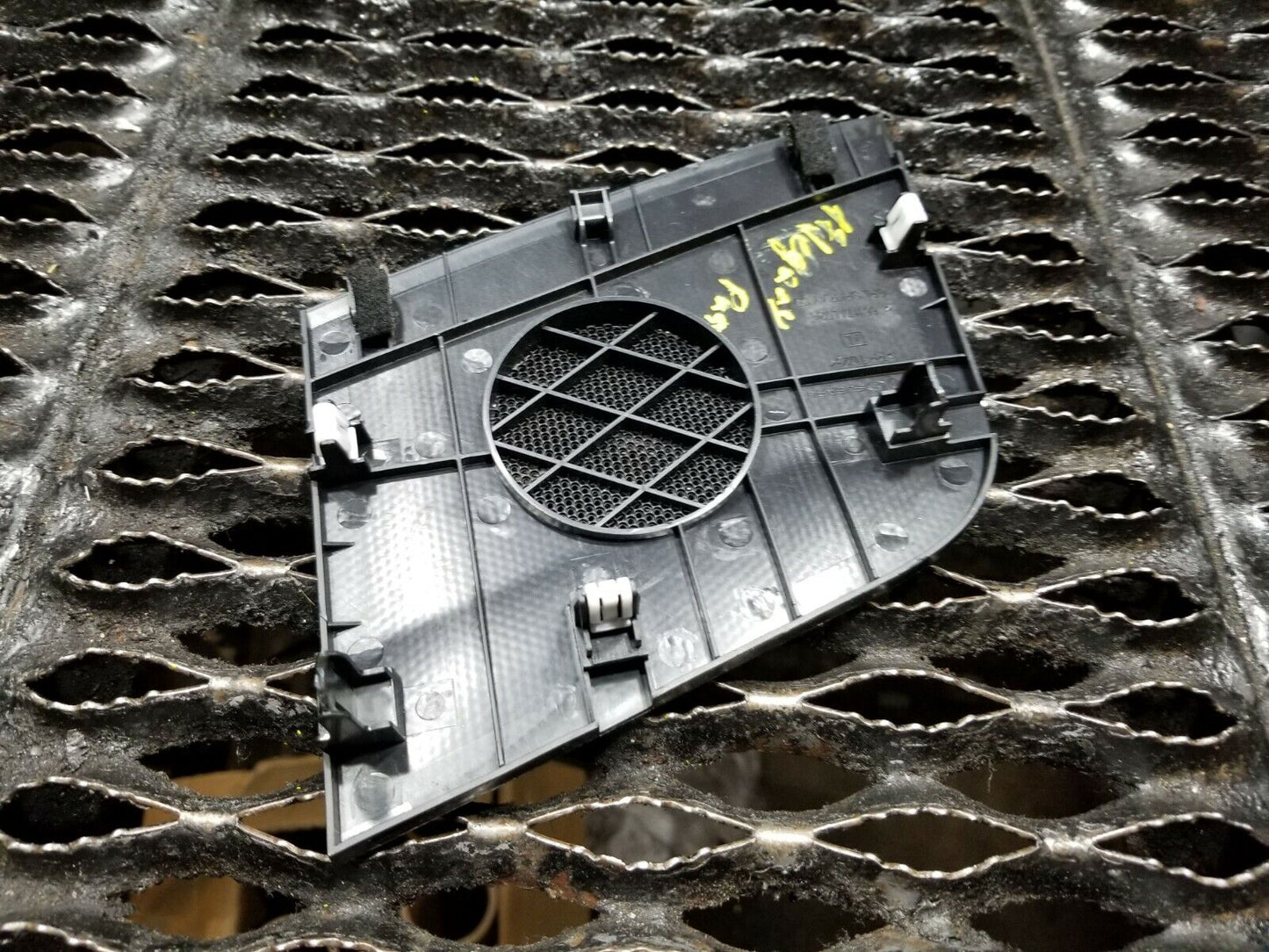 15 16 17 Subaru Legacy Dash Speaker Cover Grill Right Passenger Side OEM