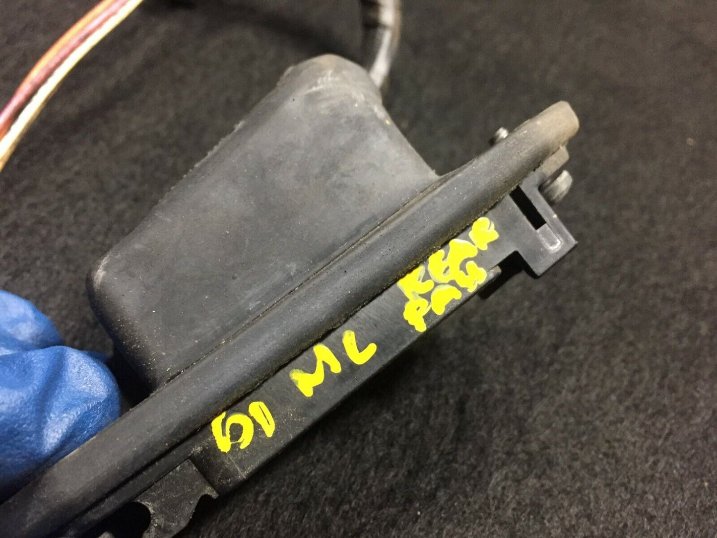 99 00 01 02 03 Mercedes W163 Ml320 Rear Right Passenger Door Wire Harness OEM