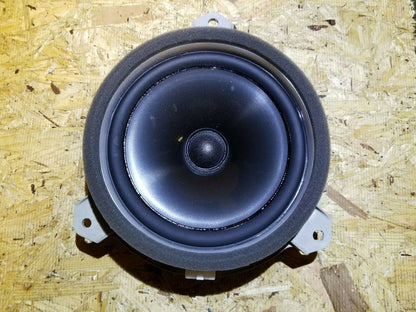 11 12 13 14 15 Lexus CT200h Rear Right Passenger Door Speaker OEM