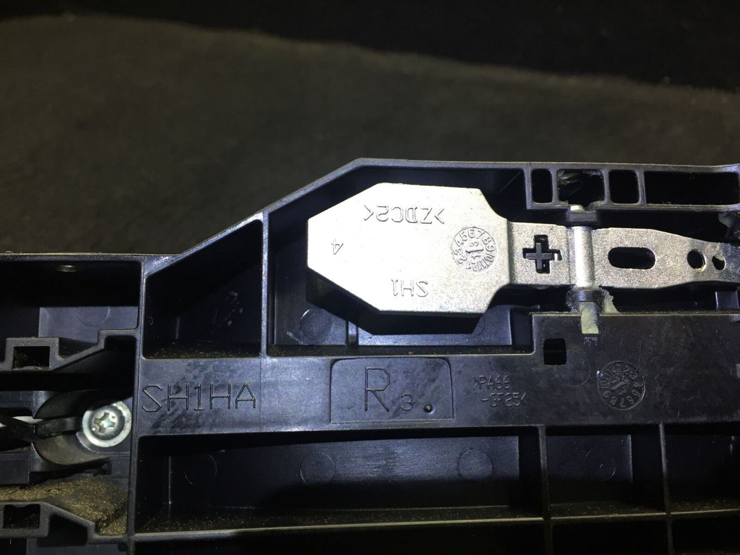 11 12 13 14 Nissan Juke Exterior Front Right Door Handle OEM D30
