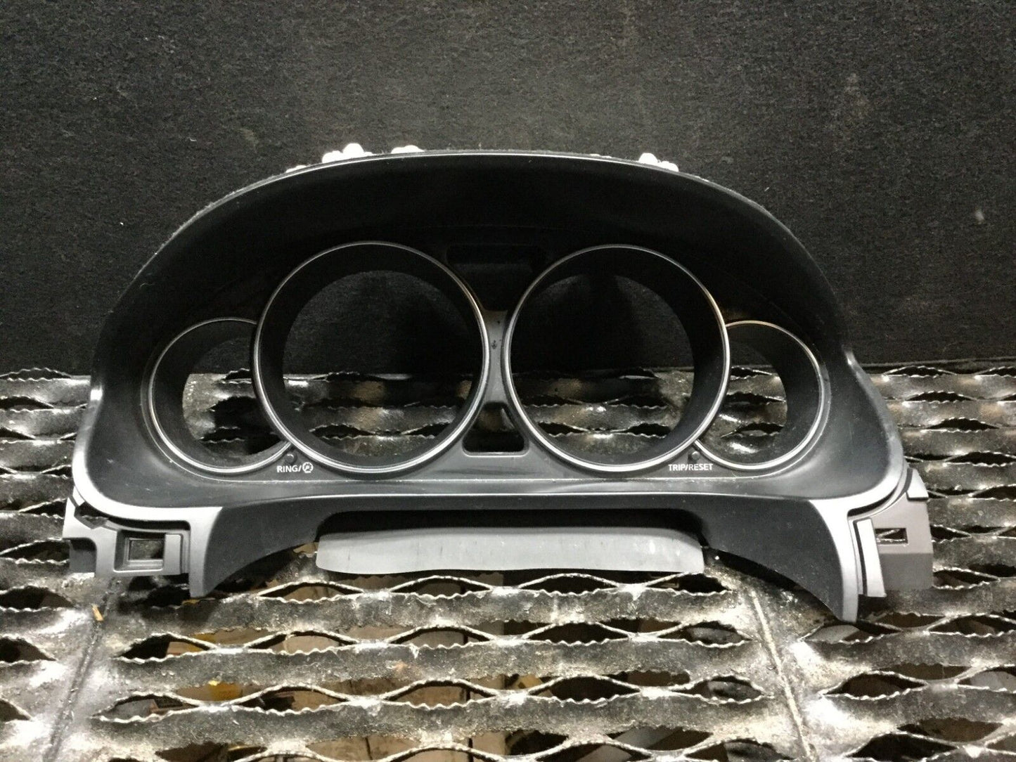 06 07 08 09 Infiniti M35 Speedometer Instrument Cluster Trim Surround Bezel OEM