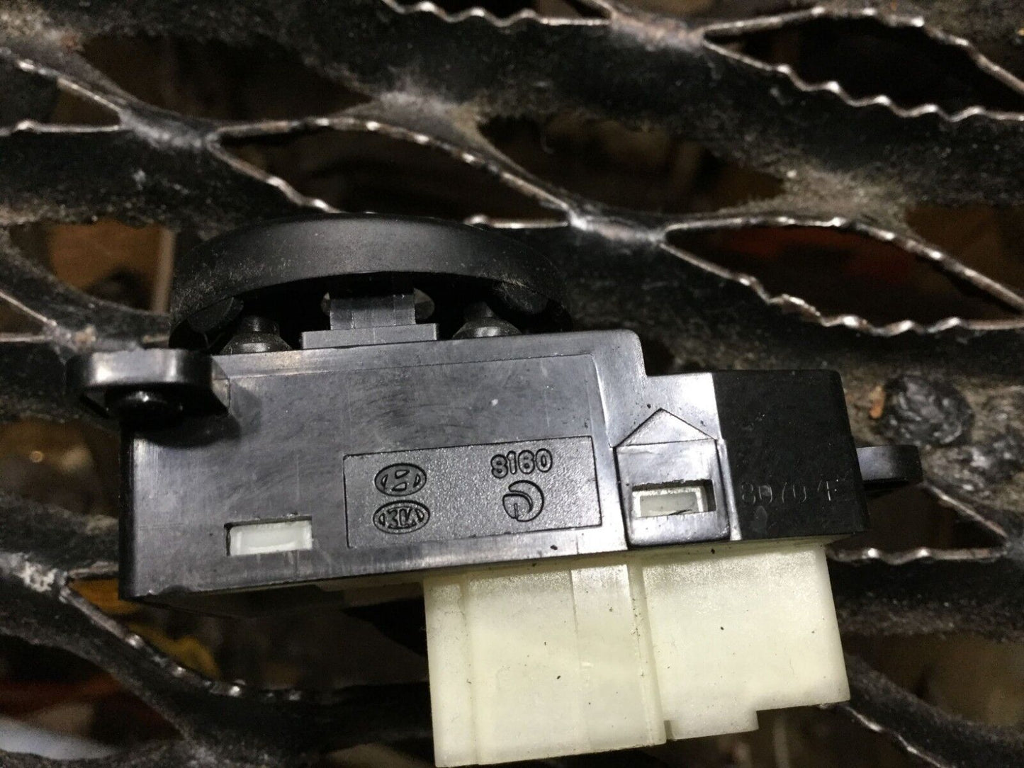 06 07 08 09 10 11 Kia Rio Door Mirror Control Switch 93536-1g101 OEM