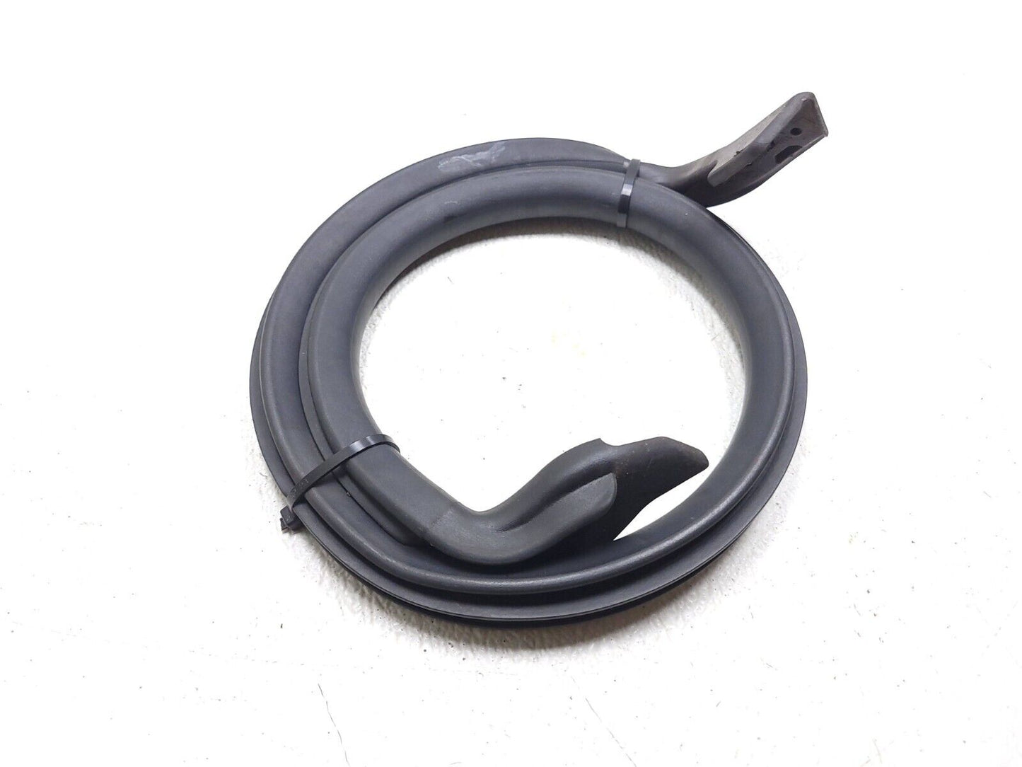 18 19 20 21 22 Honda Odyssey Weatherstrip Seal Rear Left Driver Side OEM