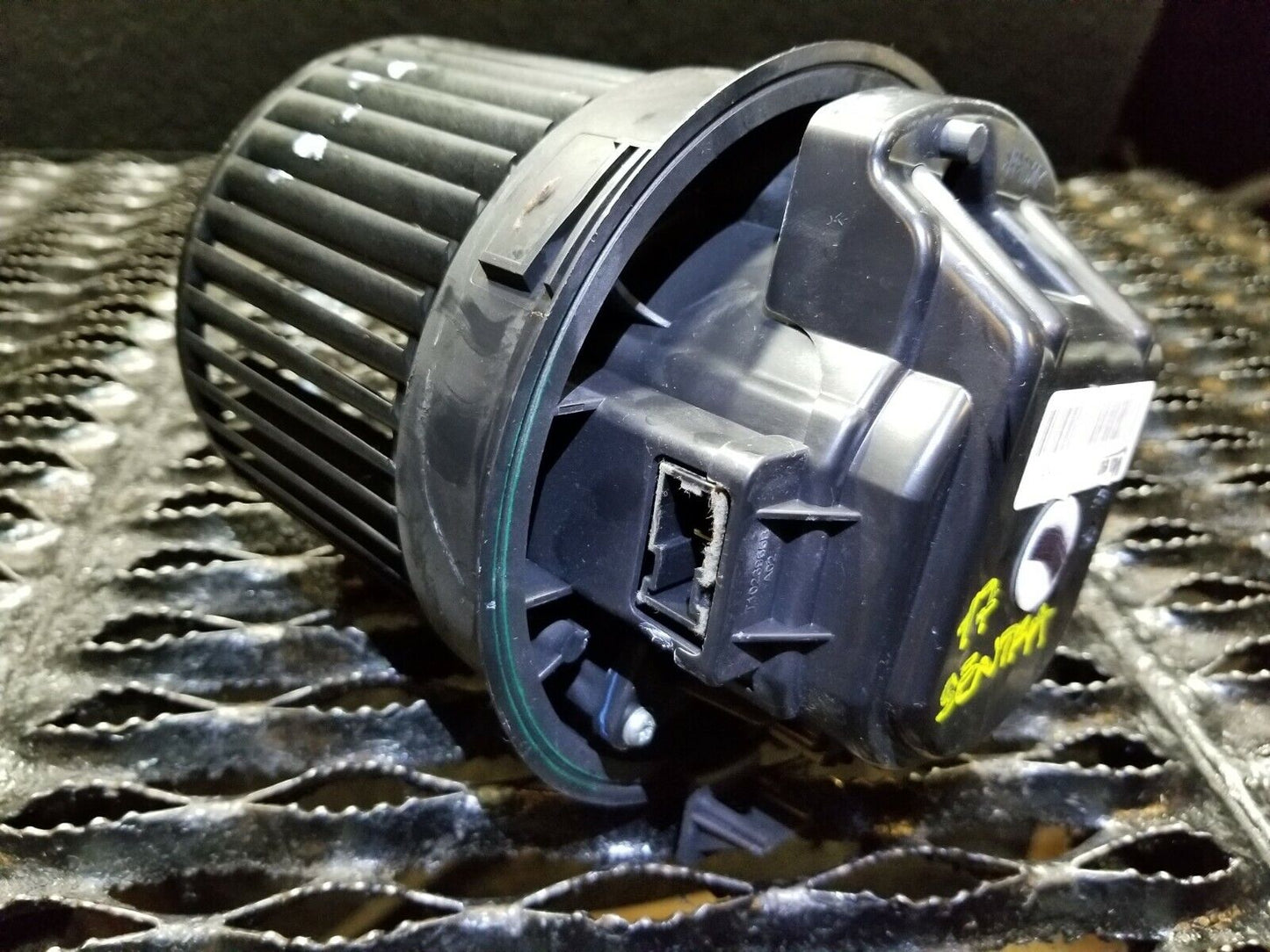 16 17 18 Nissan Sentra Blower Motor OEM 40k