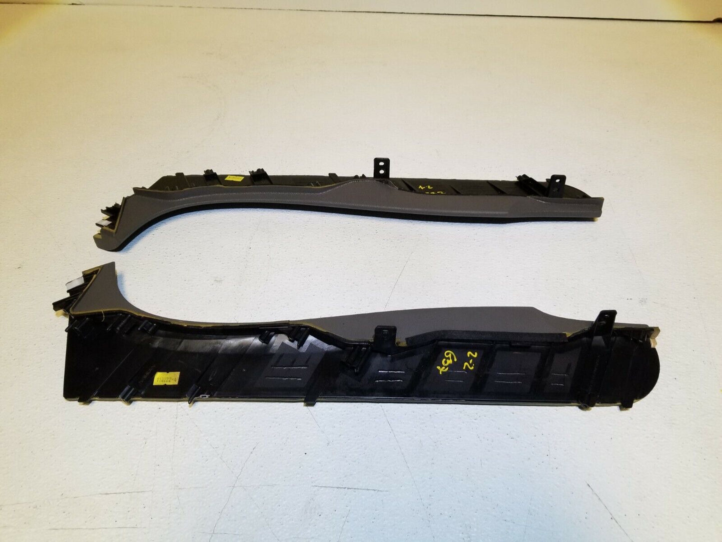 10 11 12 13 Infiniti G37 Upper Center Console Panel Trim Molding Pair OEM 99k
