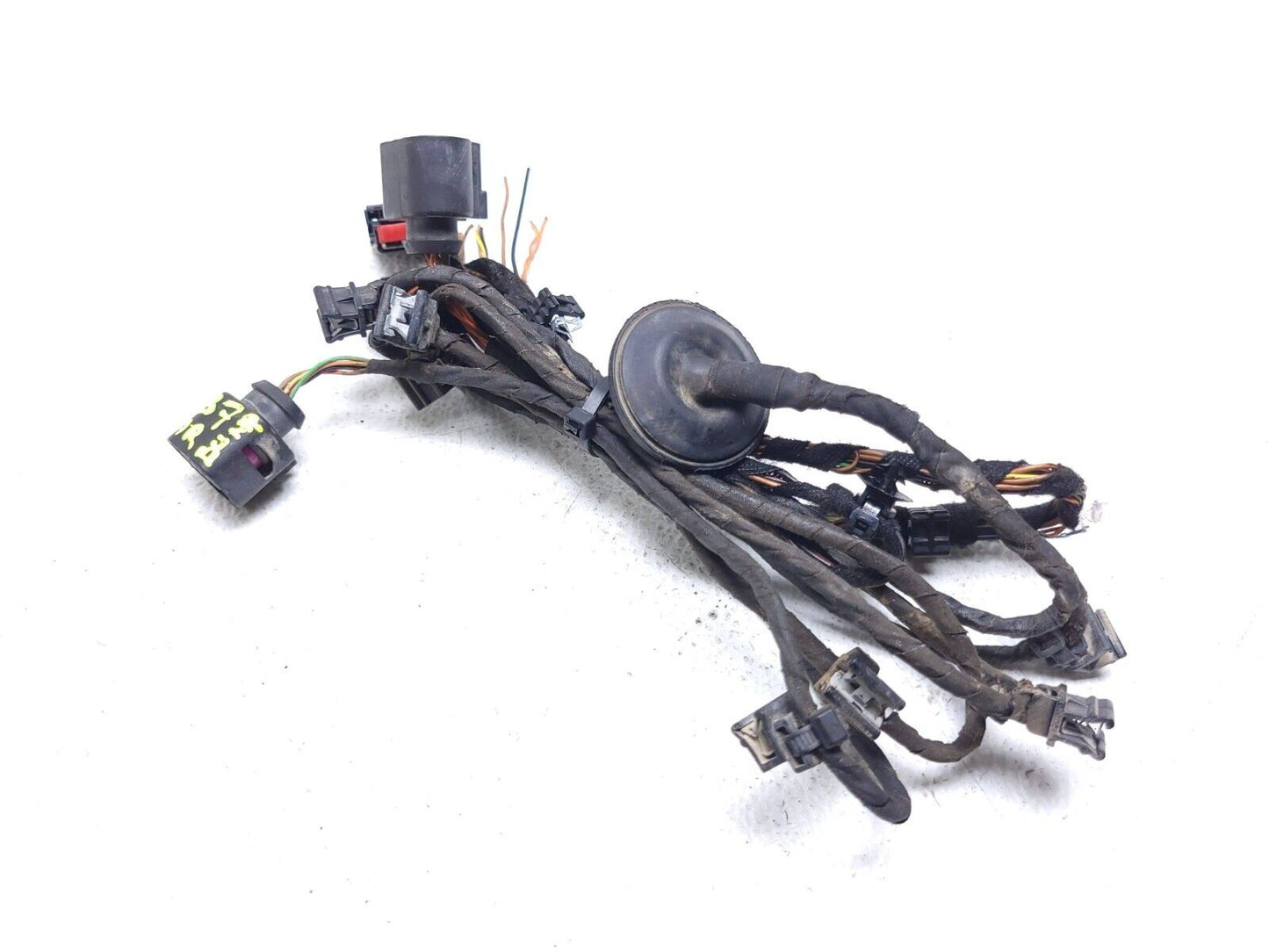 16-19 Volkswagen Passat B7 Rear Bumper Wire Harness OEM