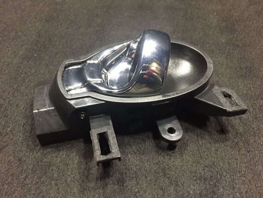 11 12 13 14 Nissan Juke Interior Rear Left Door Handle OEM D30