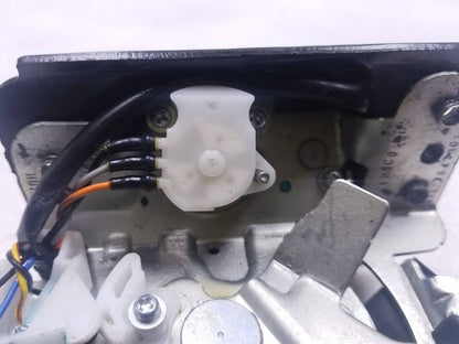 2017 - 2019 Lincoln MKT Rear Trunk Lid Lock Latch Actuator Motor OEM
