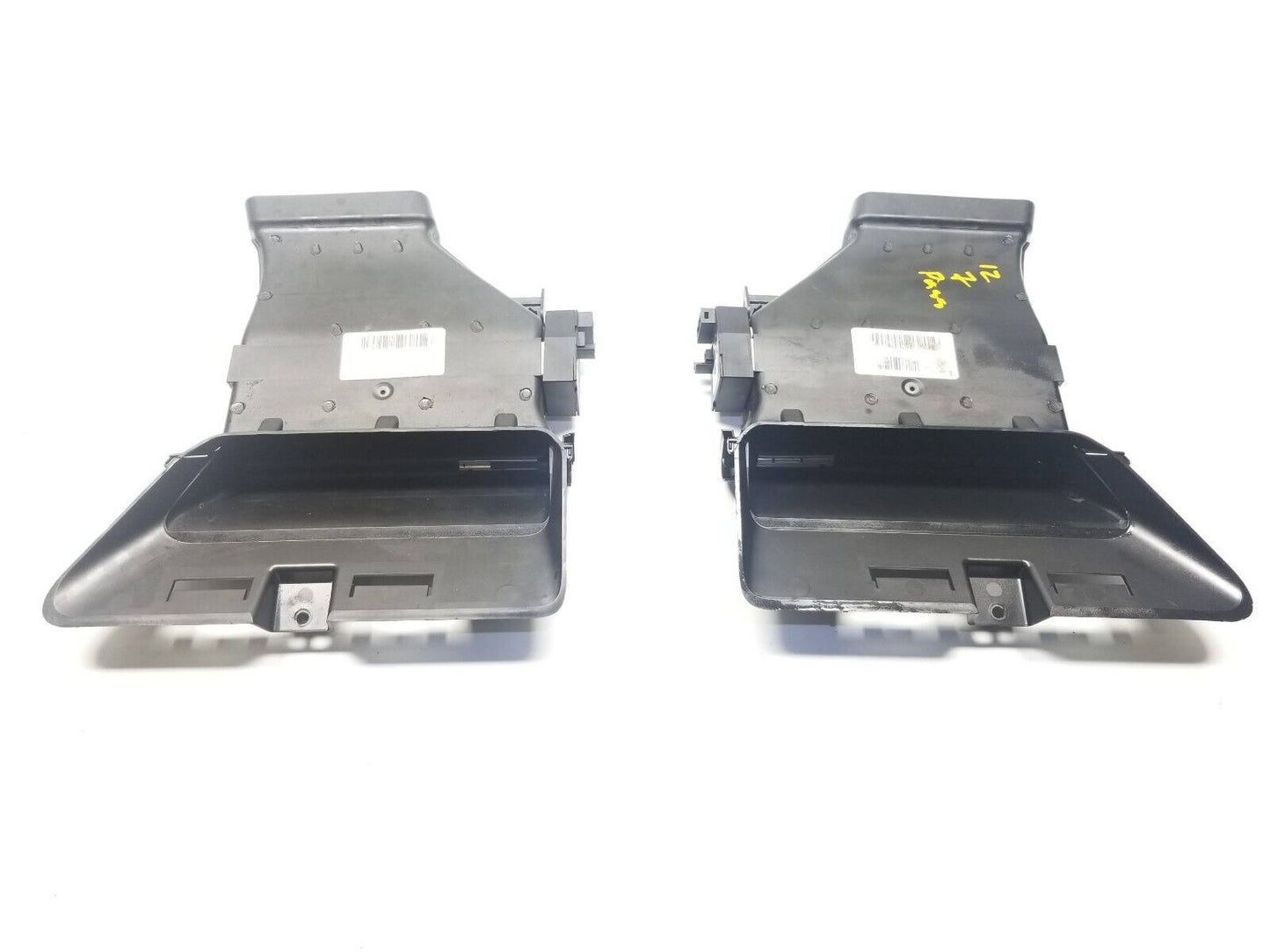 09 10 11 12 BMW 750li Under Seat Air Duct Channel Left & Right 2pcs OEM