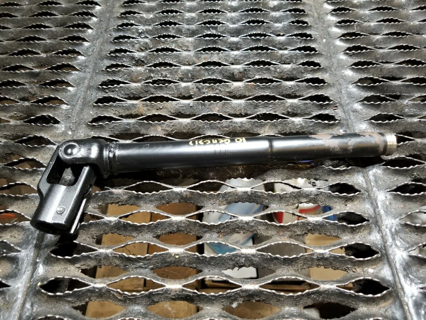 10 11 12 Hyundai Genesis Coupe Steering Column Upper Shaft OEM