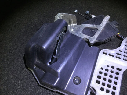 07 08 09 Hyundai Tucson Rear Left Driver Door Lock Latch Actuator OEM D13