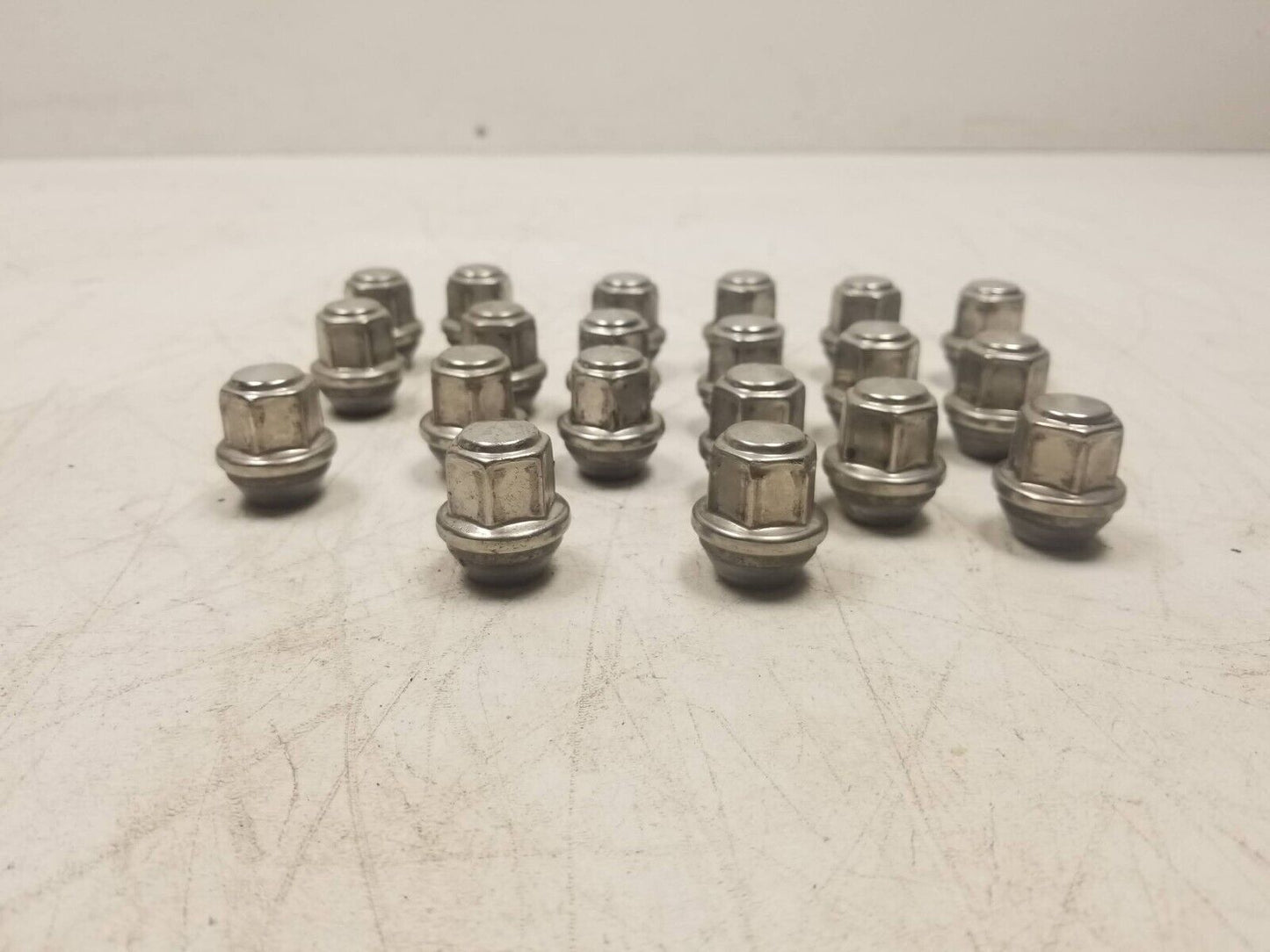 17 18 19 Ford Escape Wheel Lug Nut 20pcs OEM