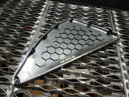 16 17 18 19 Chevrolet Malibu Dash End Cap Cover Trim Left Driver OEM 3k