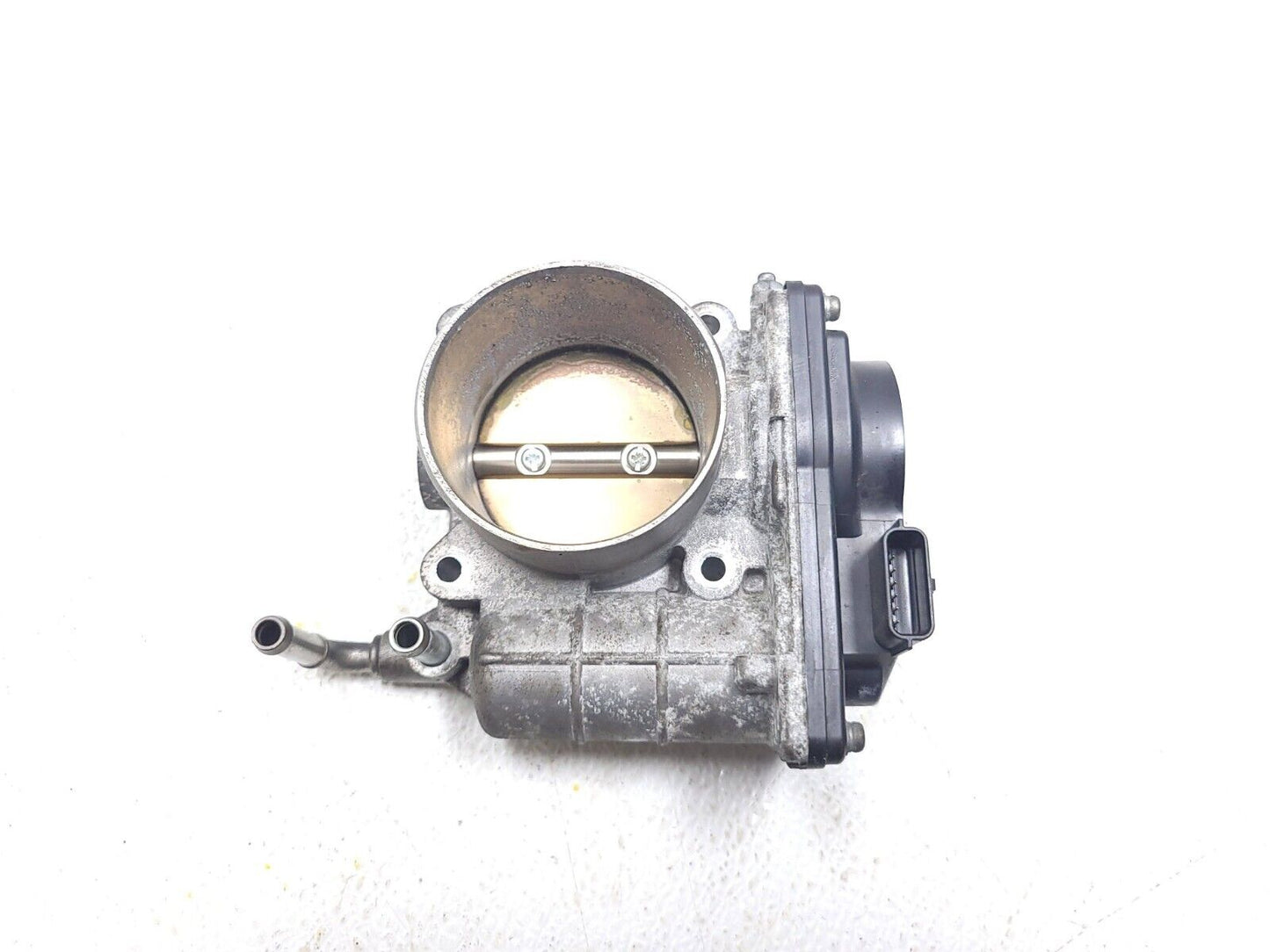 2014 2015 Infiniti Q60 3.7l Throttle Body Driver Side Left OEM