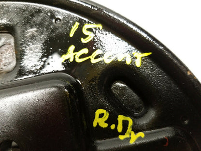 15 16 17 Hyundai Accent Rear Left Drievr Spindle Knuckle OEM